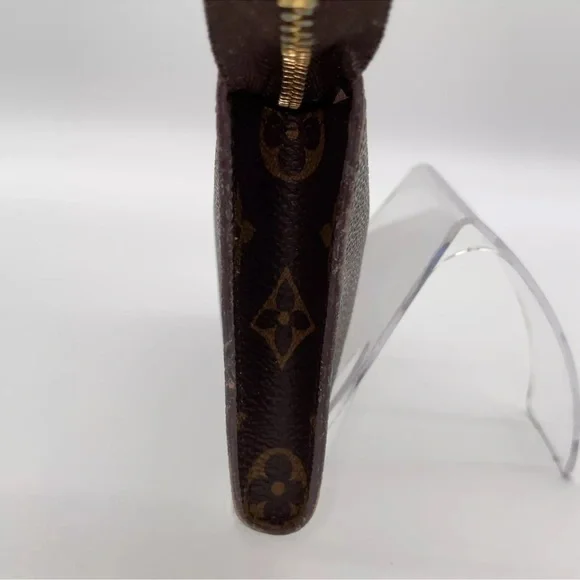 Authentic  Louis Vuitton Monogram Bucket Pouch PM W/Box - Picture 14 of 15